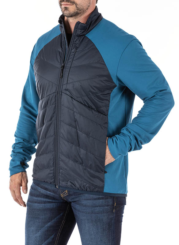 78022_787_PeninsulaHybridJacket_02
