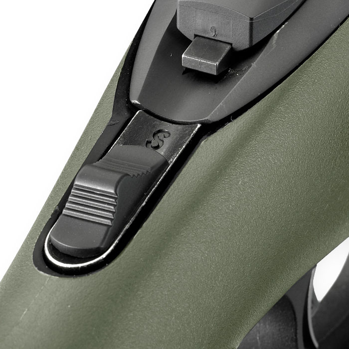 17903_2017-safetyHjB8bkanUX1VR