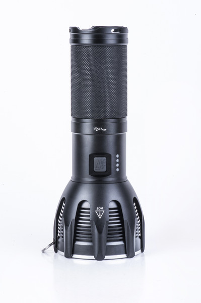 Nextorch-Saint-Torch-30-5600-Lumen-Suchscheinwe_3