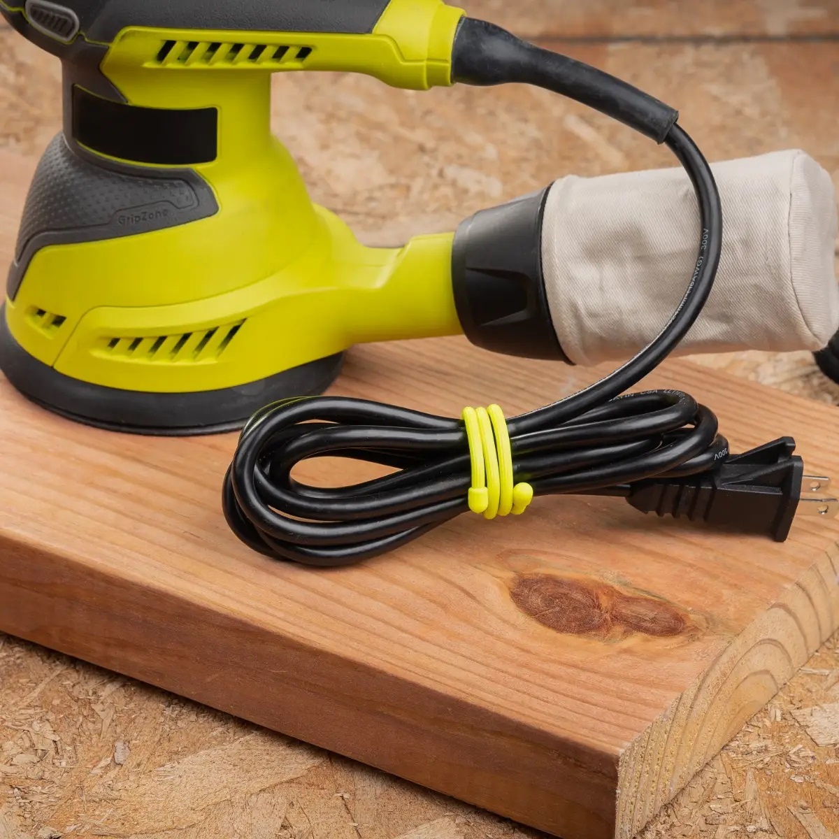 gt12-2pk-33_f_0446_sqrgb