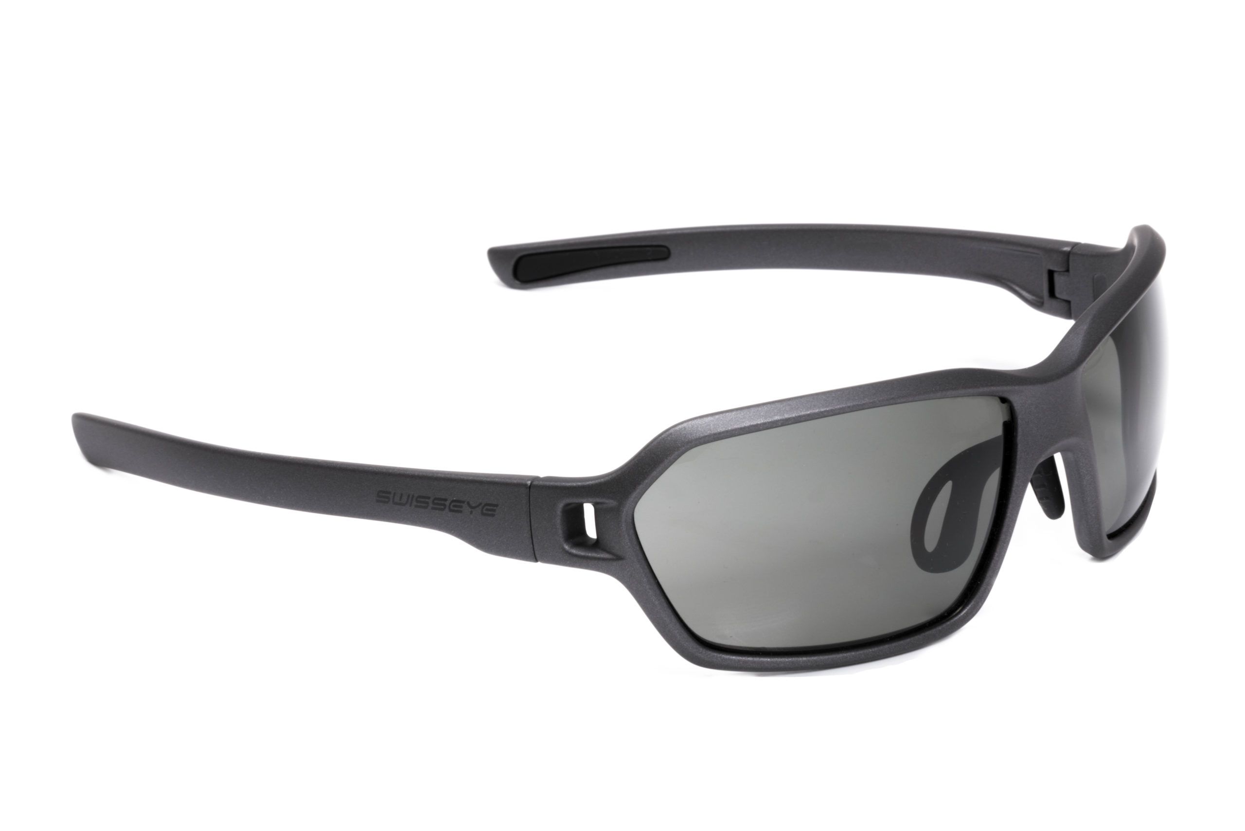 Cargo-12942-scaled Swiss Eye Cargo