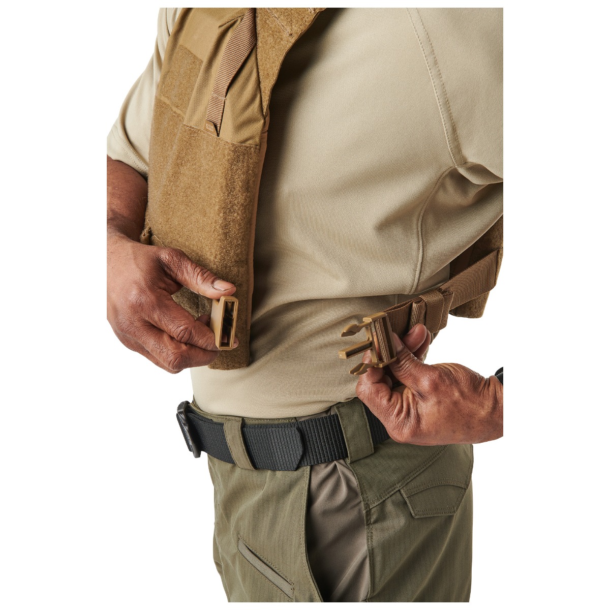 56546_134_primeplatecarrier_2012aim_06_2