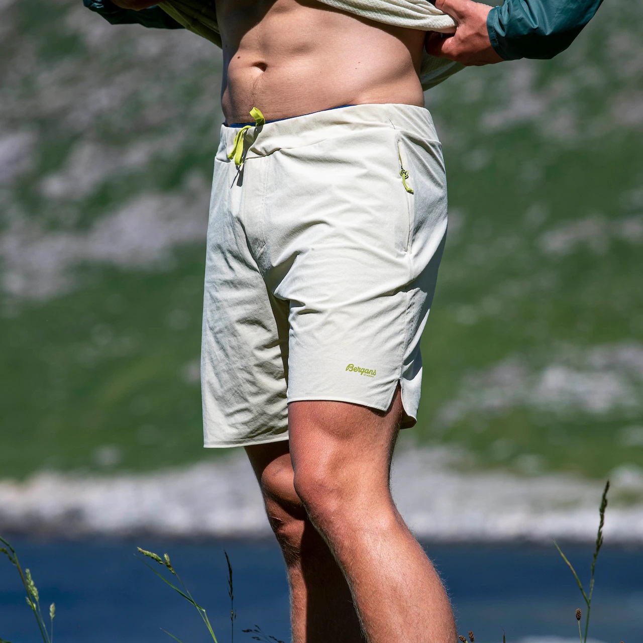 8628-14201_3AMjkRvEtRWoN5