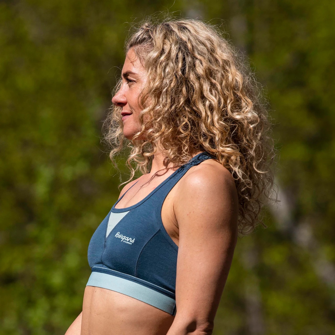 8826-21477_44QVXgdz90oQwc