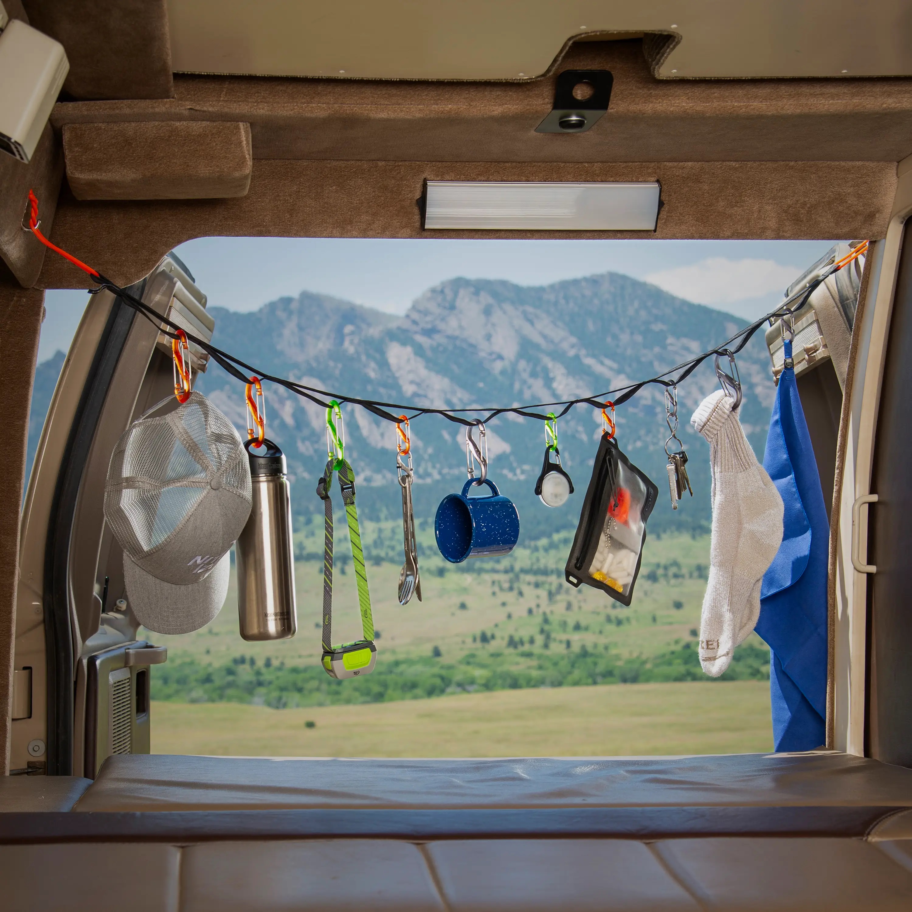 GLN4-M1-R8_F_0067b_SQRGB_1