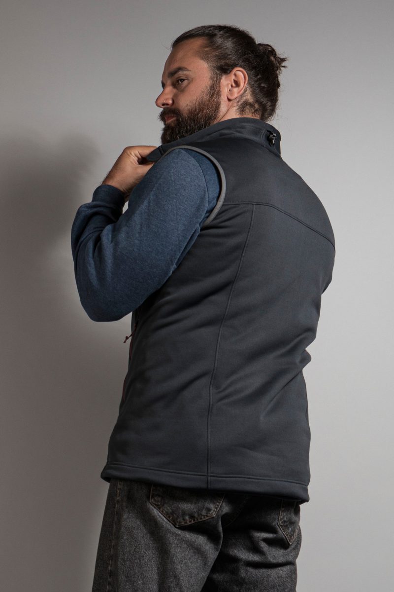 8423798b-800x1200QYLmYdKAz3h4o