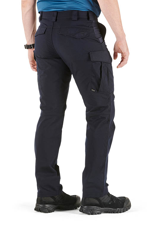 74521_724_IconPant_03