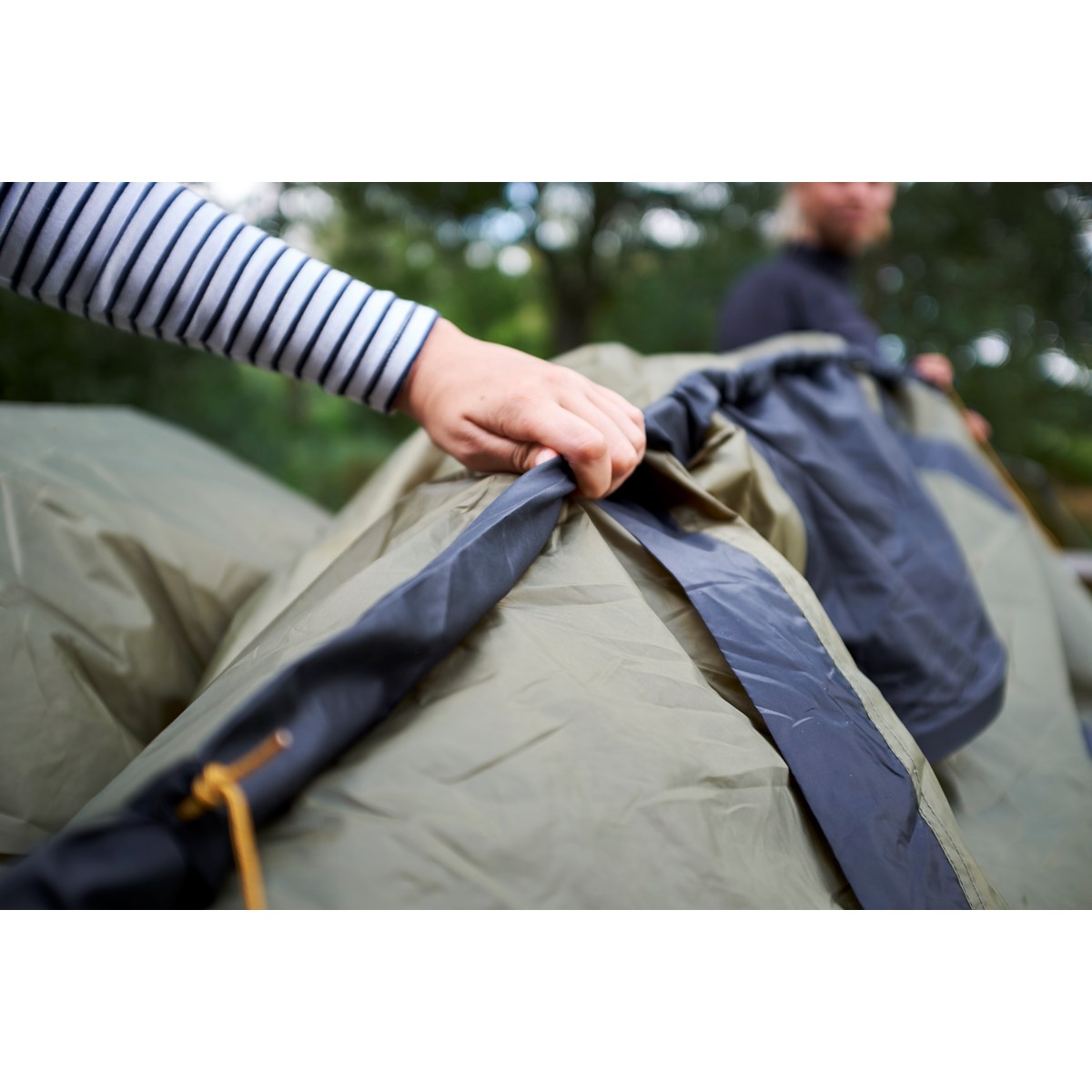 330027_robson_3_capulet_olive_008