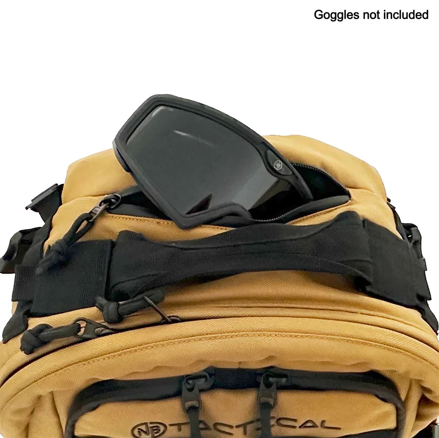 gg_4d898bcd-41f4-41de-b03c-9e2b73673da2_900x