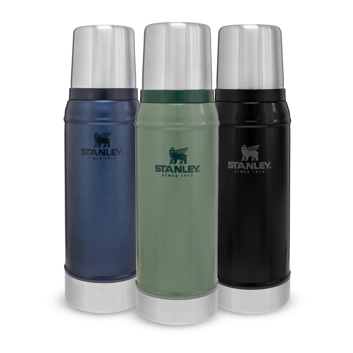 Stanley-TheLegendaryClassicBottle0-75L_25OZ-HammertoneGreen-5_720xUthYpl0K0i2Ch