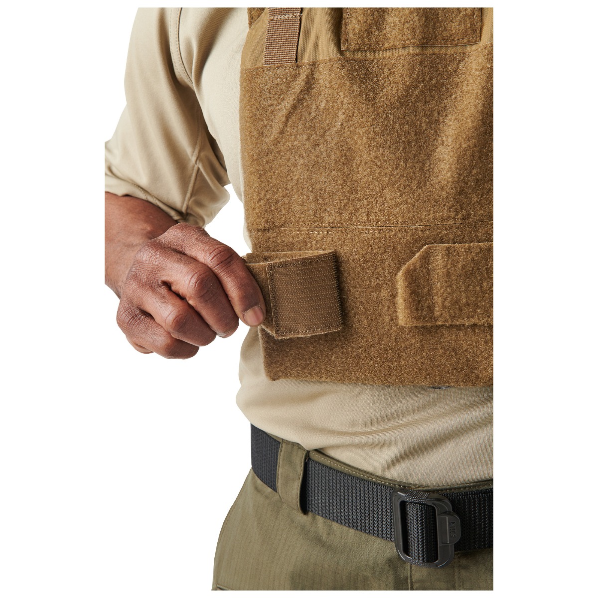 56546_134_primeplatecarrier_2012aim_07_2