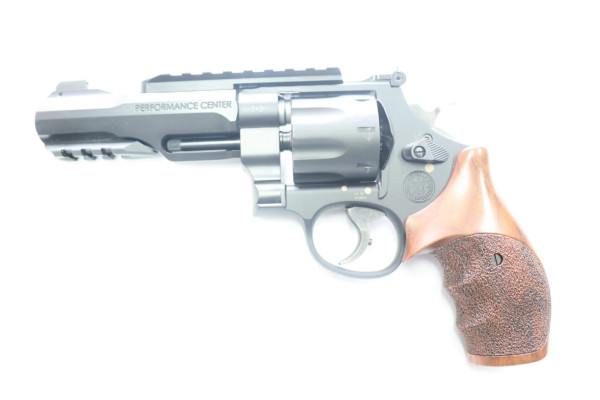 Smith&Wesson 327 TRR 5 '' Performance Center .357 Magnum